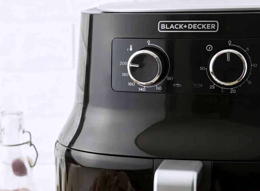 Air fryer Black & Decker 4.5 Litros - Cocina Saludable